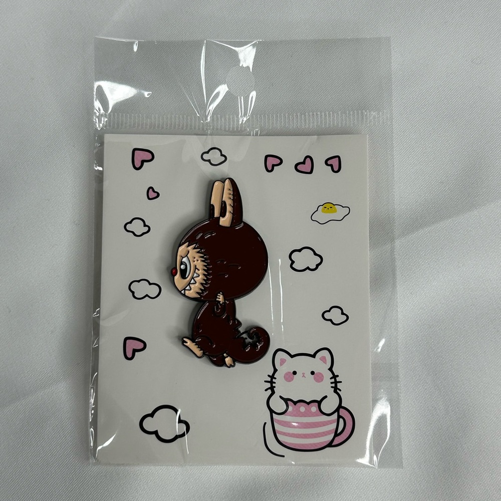 Labubu The Monsters Pin in Brown - Picture 5 of 8